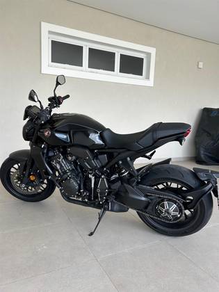 HONDA CB 1000R BLACK EDITION ABS 